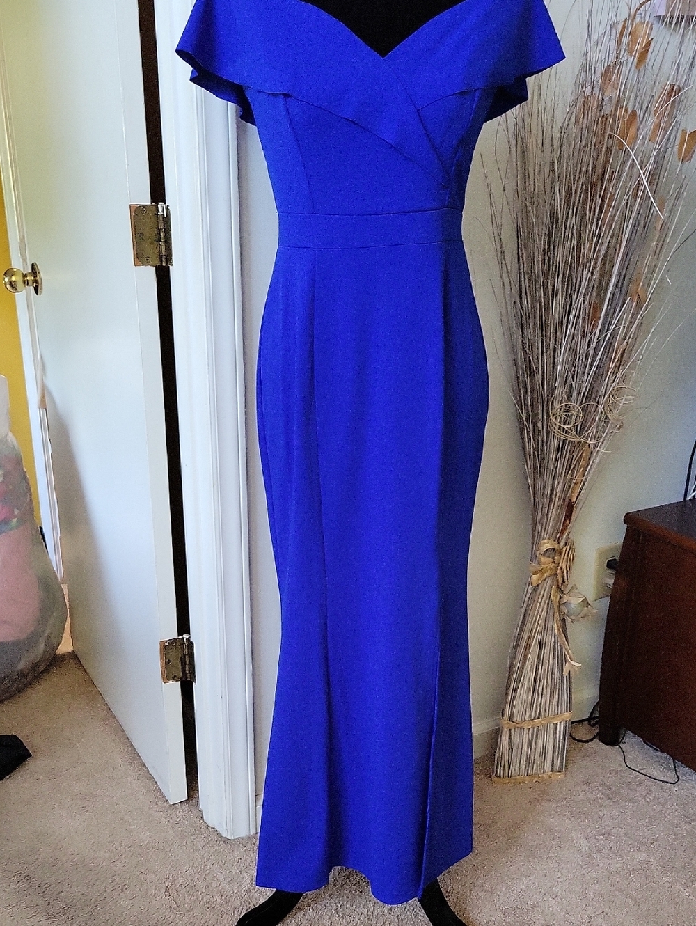 Royal Blue Off-Shoulder Maxi Dress with Fluted Bodice